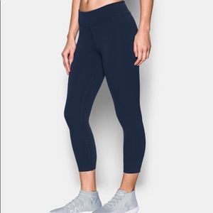 Under Armour Breathelux Capri Navy Sz S